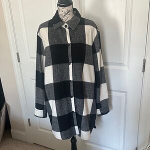 Eddie Bauer Black and White Plaid Casual Button Down Shirt